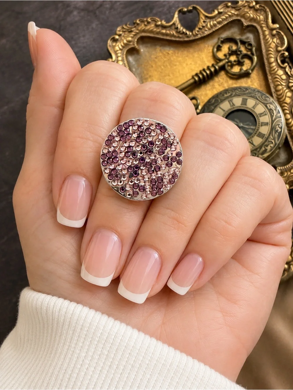 COACH • Purple Lavender Crystal Rhinestone Signature Logo Statement Ring